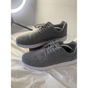 Men's Travis Mathew Cuater Heather Gray Knit‎ Suede Golf Sneakers-Size 12